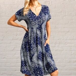 Women's Suzanne Betro empire waist Blue & White Paisley patchwork Maxi Dress 3X